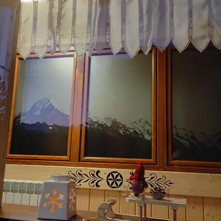Przy Wyciagu Z Jacuzzi Διαμέρισμα